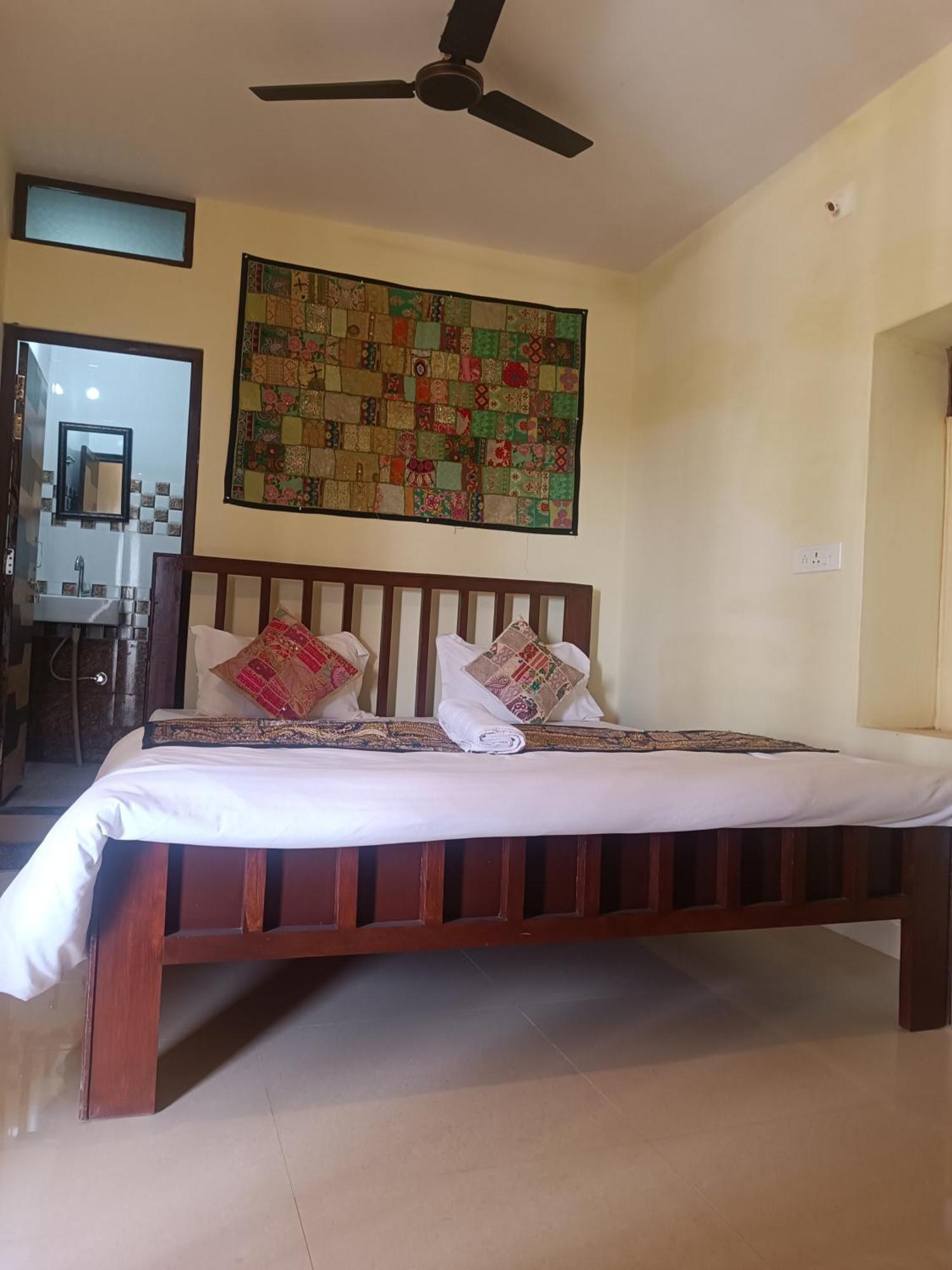 Hotel Relax Inn Jaisalmer Oda fotoğraf